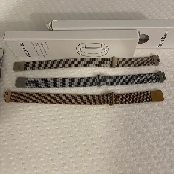 Inspire HR Silicone Strap Smart Watch - Picture 6 of 6